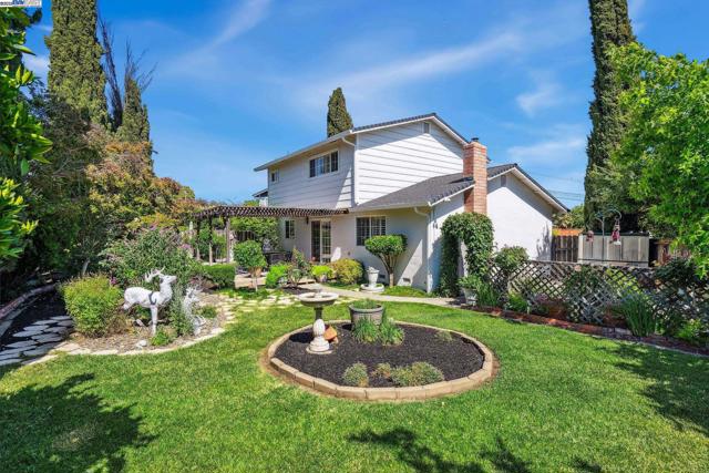7299 Elba Ct, Dublin CA: https://media.crmls.org/mediaz/7e3dd378-5d60-44c4-bc5d-e8fb3cd611c1.jpg