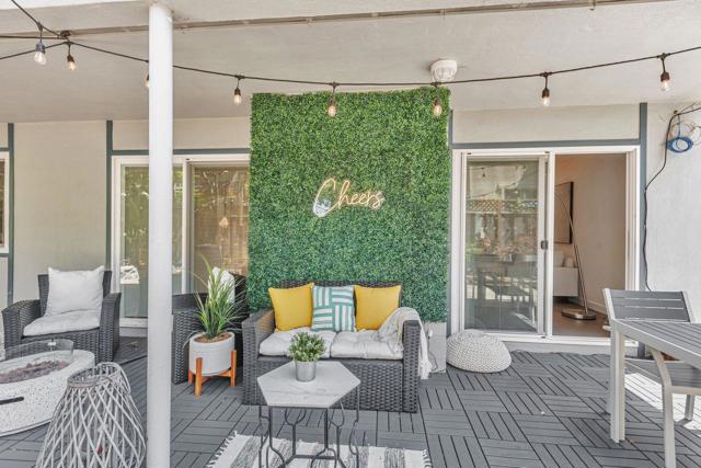 633 Highland Avenue, San Mateo CA: https://media.crmls.org/mediaz/7e3ef9bf-59a1-4799-b87c-78af980e20ed.jpg
