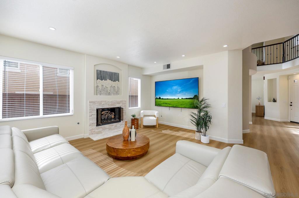 1749 Skimmer Ct - photo 6
