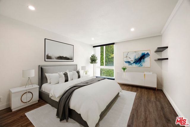 8535 W West Knoll Drive, West Hollywood CA: https://media.crmls.org/mediaz/7e417338-d766-40e5-be34-999c8be9063a.jpg