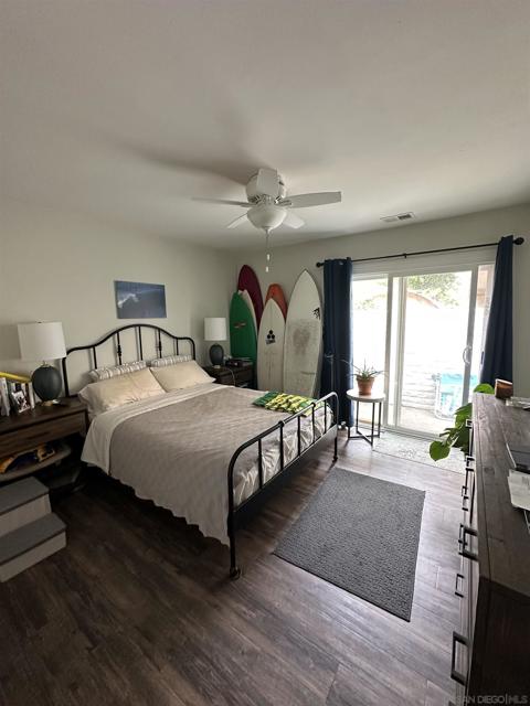 1943 45 Coast Blvd, Del Mar CA: https://media.crmls.org/mediaz/7e433391-d4e5-4b58-86fa-e9322b2fdaf0.jpg