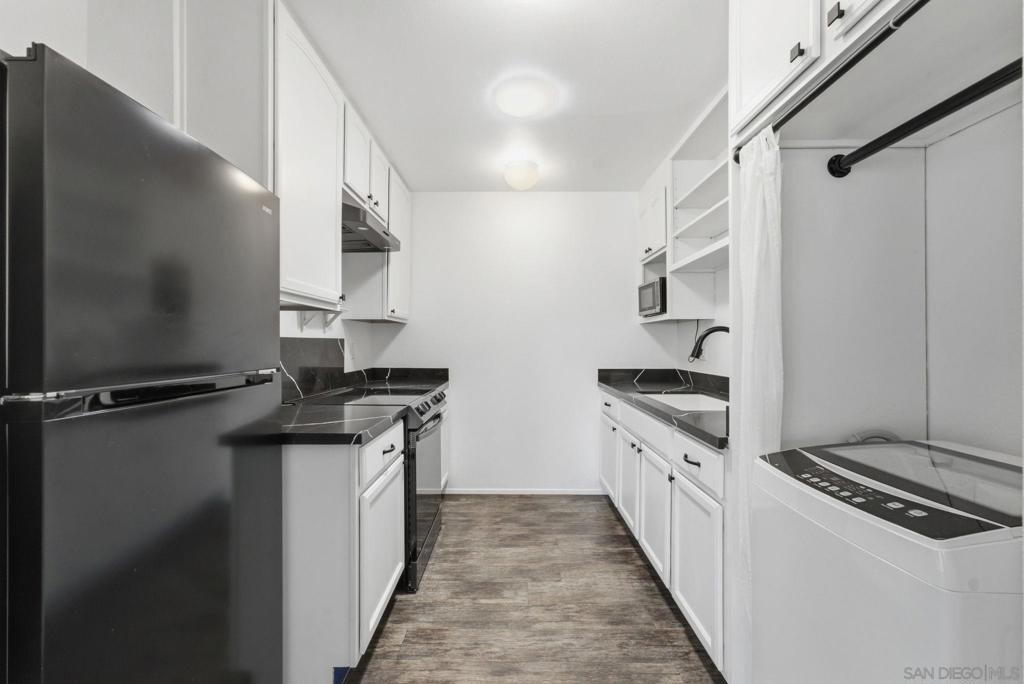 405 Requeza St - photo 5