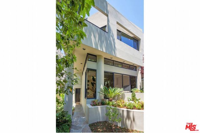 129 Spinnaker Mall, Marina del Rey, California 90292, 4 Bedrooms Bedrooms, ,3 BathroomsBathrooms,Single Family Residence,For Sale,Spinnaker,24426431