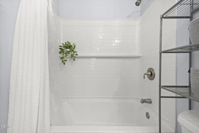 Detail Gallery Image 9 of 21 For 1300 Saratoga Ave #306,  Ventura,  CA 93003 - 2 Beds | 1 Baths