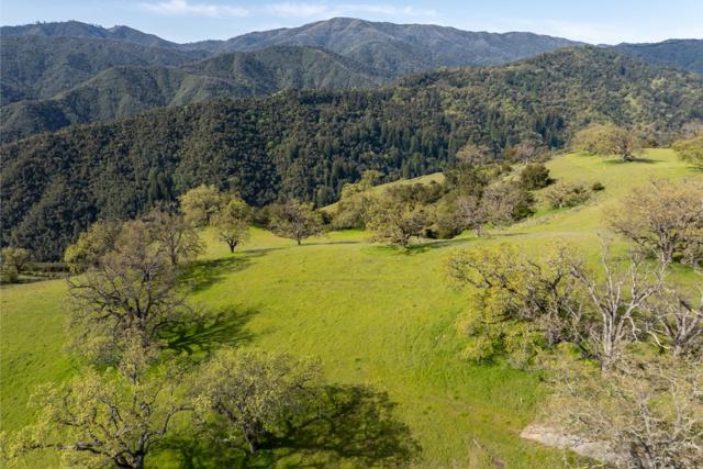 16 Long Ridge Trail (Lot 233), Carmel CA: https://media.crmls.org/mediaz/7e44845a-a4f3-449d-90f7-3644b19adc3e.jpg