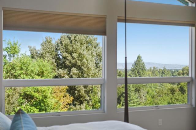 26960 Orchard Hill Lane, Los Altos Hills CA: https://media.crmls.org/mediaz/7e45a8c5-4b5d-4140-a358-c374a49fd21c.jpg