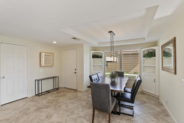 6 Maximo Way, Palm Desert, CA 92260