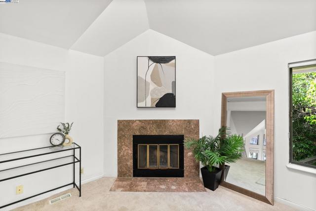 24288 Stacey Ln, Hayward CA: https://media.crmls.org/mediaz/7e4693bf-643d-4da1-8a7c-567038339e50.jpg