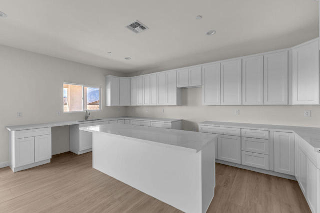 Image 7 of 49 For 65361 Avenida Dorado