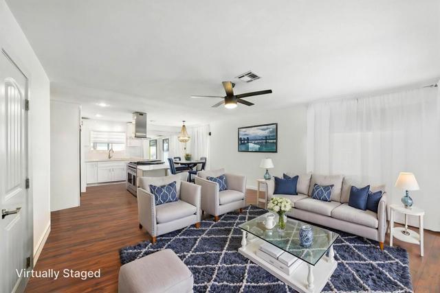 514 18 W 10th Ave, Escondido CA: https://media.crmls.org/mediaz/7e4708e1-e821-4e18-b6f3-6db3e2d5ccbb.jpg