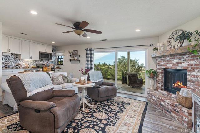 Detail Gallery Image 19 of 49 For 2187 Mil Sorpresas Dr, Fallbrook,  CA 92028 - 4 Beds | 4 Baths