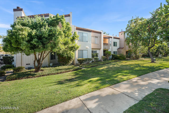 1748 Sinaloa Road, Simi Valley CA: https://media.crmls.org/mediaz/7e48a5a5-6e76-41de-a8d5-51aa724ea5a9.jpg