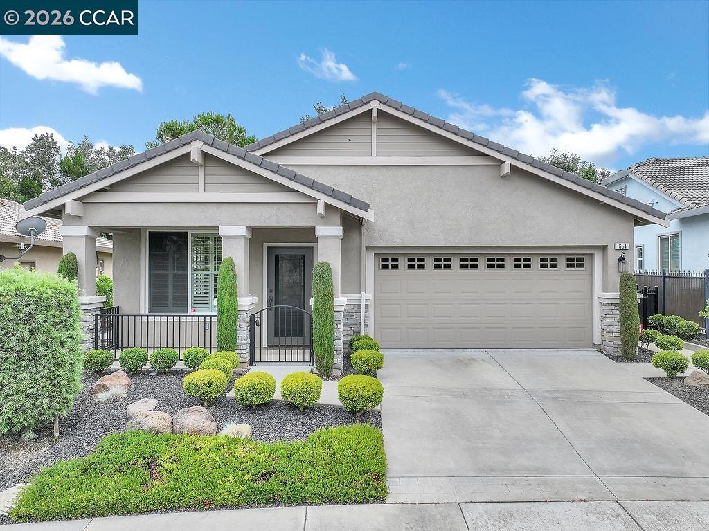 654 Maayan Pl