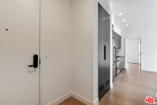 10700 Tabor Street, Los Angeles CA: https://media.crmls.org/mediaz/7e4a2180-f0b6-4e30-abb3-2a80cdd796b9.jpg