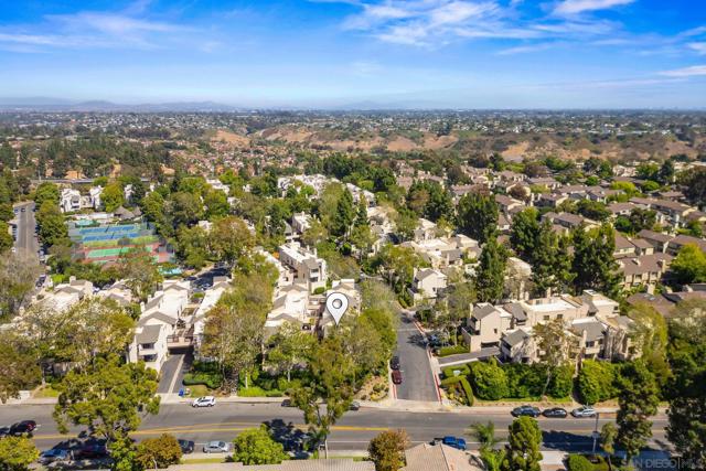 8451 Via Mallorca Unit 31, La Jolla CA: https://media.crmls.org/mediaz/7e4af369-62f9-4272-9a0b-7f109110ee39.jpg