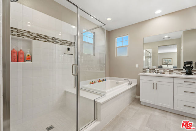 115 Primrose Drive, Foothill Ranch CA: https://media.crmls.org/mediaz/7e4b9804-9804-4e07-a695-e2357e77ae7e.jpg