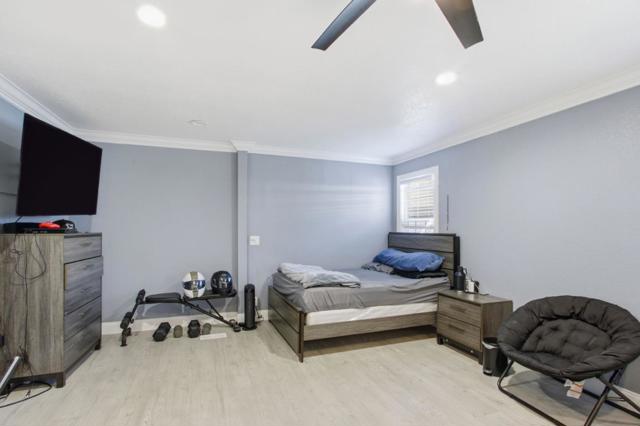 260 Chateau La Salle, San Jose CA: https://media.crmls.org/mediaz/7e4bb2ea-feeb-4a30-a78a-063d30e21f64.jpg