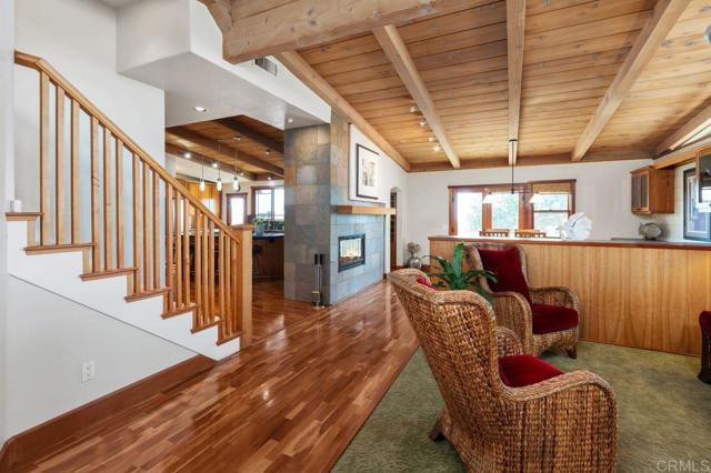 Detail Gallery Image 11 of 53 For 2195 Basswood Ave, Carlsbad,  CA 92008 - 3 Beds | 3/1 Baths