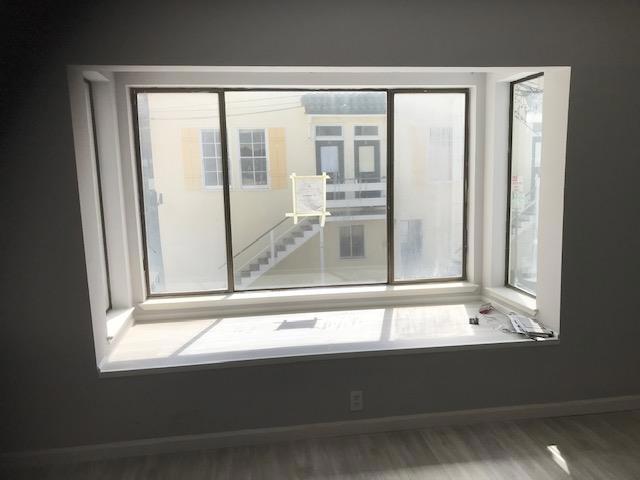 28 Houston Street, San Francisco CA: https://media.crmls.org/mediaz/7e4d0719-ed18-4b0c-81e7-133fae1d5205.jpg