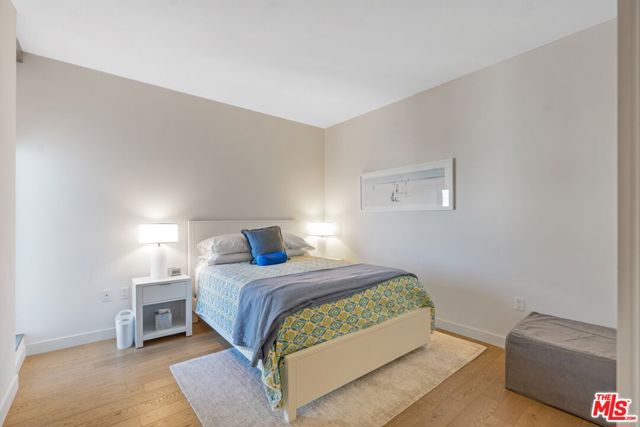 1755 Ocean Avenue, Santa Monica CA: https://media.crmls.org/mediaz/7e4d9433-2aaf-4485-9ad5-808e76f8e1ad.jpg