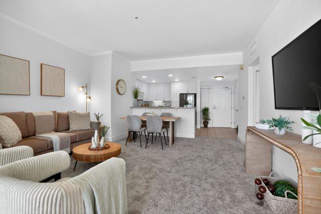 20488 Stevens Creek Boulevard, Cupertino CA: https://media.crmls.org/mediaz/7e4d9920-e258-4569-bf4a-8d1c69ac560c.jpg