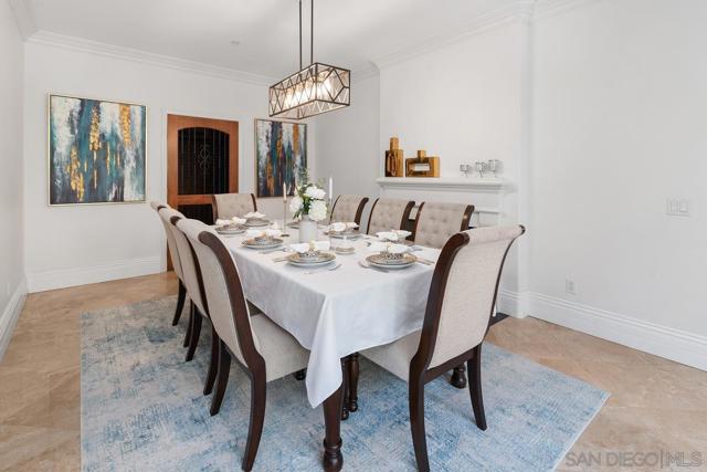 10237 Paseo De Linda, San Diego CA: https://media.crmls.org/mediaz/7e4dd8bf-6d28-4aea-a6e6-61028158705c.jpg