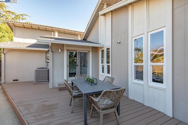 Image 42 of 48 For 6379 Arlington Dr