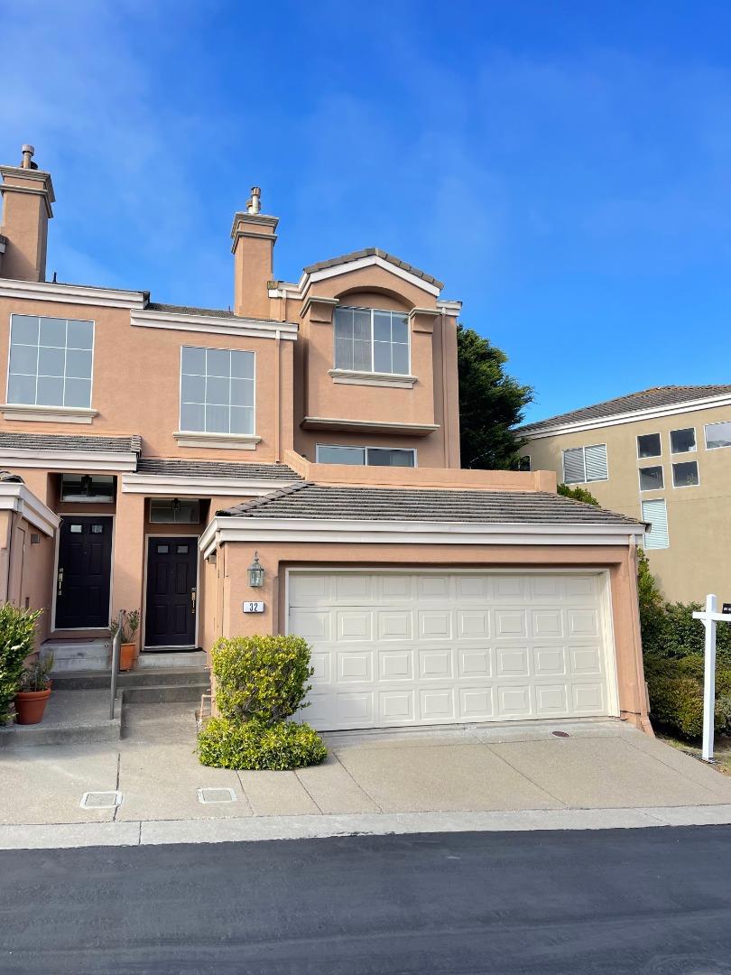 32 Highcrest Lane