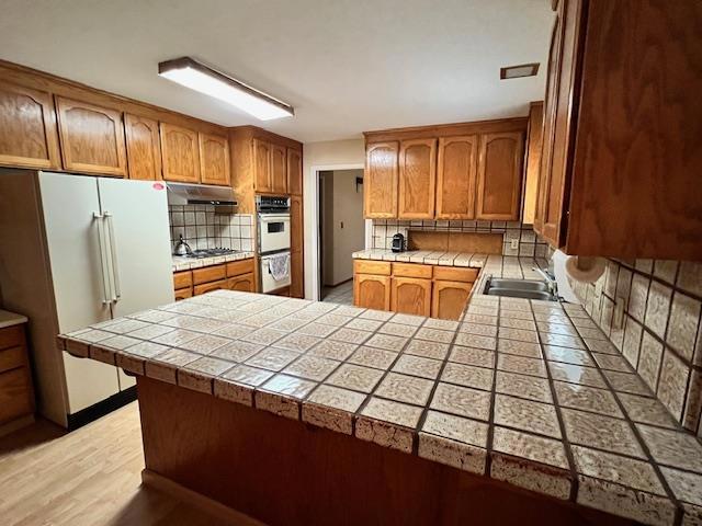 701 Christine Drive, Palo Alto CA: https://media.crmls.org/mediaz/7e4eff4a-fd74-48ec-8f11-539e7ffaa655.jpg