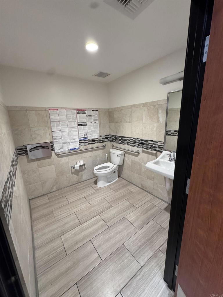 7527 Draper Avenue - photo 19