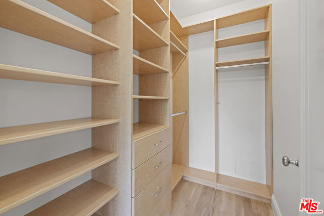 736 S Cloverdale Avenue, Los Angeles CA: https://media.crmls.org/mediaz/7e50c527-42f9-4c18-8012-e6c8cd9d5f40.jpg