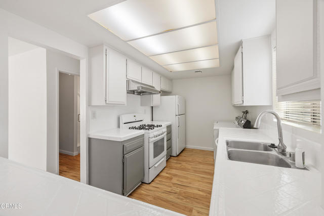 Detail Gallery Image 9 of 29 For 4181 Walnut Grove Ave, Rosemead,  CA 91770 - 3 Beds | 2 Baths