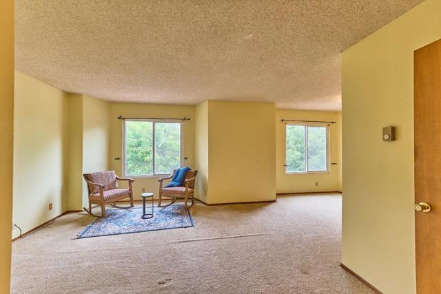 520 Seely Avenue, Aromas CA: https://media.crmls.org/mediaz/7e5169ca-b7ed-473d-a949-e019bf82e2d3.jpg