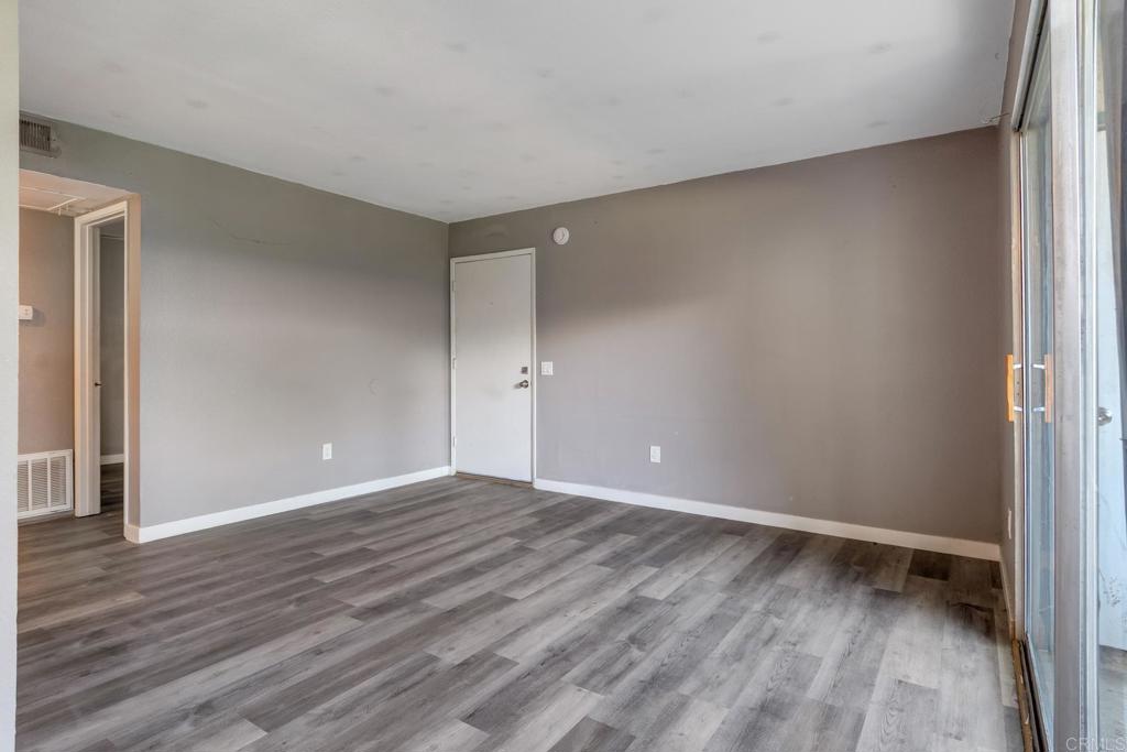 1811 Grand Avenue #149 - photo 6