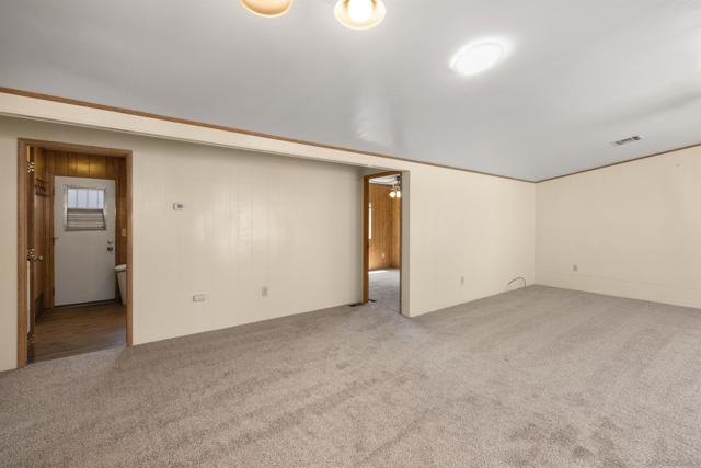 9255 N Magnolia Avenue, Santee CA: https://media.crmls.org/mediaz/7e51da57-057d-4b4d-85a6-a2a067c45539.jpg