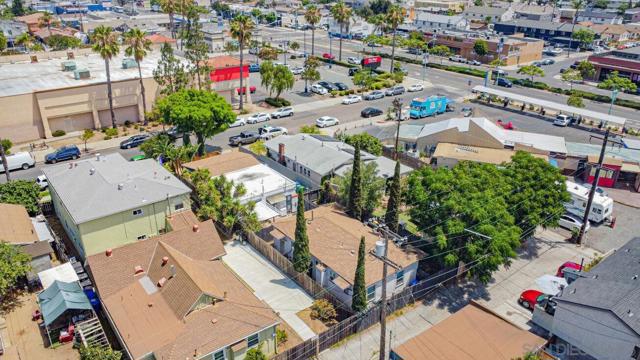 4332 Wilson Ave, San Diego CA: https://media.crmls.org/mediaz/7e5200e2-7b1f-4124-ad69-85aabd02e75d.jpg