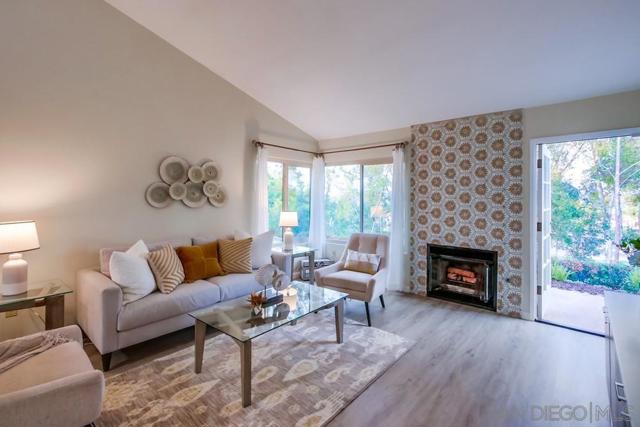 12242 Paseo Lucido, San Diego CA: https://media.crmls.org/mediaz/7e523d10-36b6-473f-9fa9-d5d14847530c.jpg