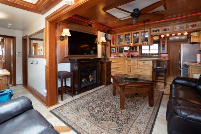111 Lawn Way, Capitola CA: https://media.crmls.org/mediaz/7e52dd9c-9bdb-4c70-a4c2-3cb35dea988e.jpg