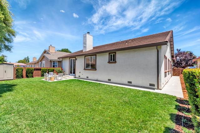 864 Powell, Hollister CA: https://media.crmls.org/mediaz/7e5350a8-1897-4a57-820d-c355485de0a4.jpg