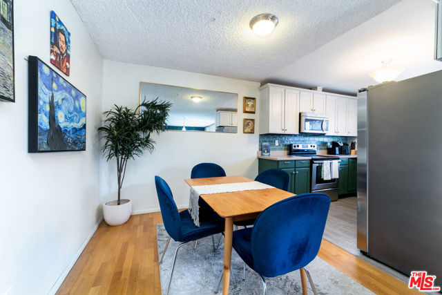 2 Bed Home for Sale in Valley Village, California