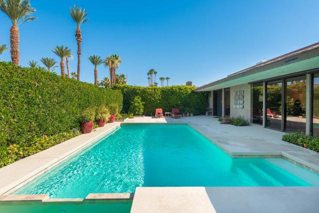 22 Cornell Drive, Rancho Mirage CA: https://media.crmls.org/mediaz/7e542b89-e07d-4107-a1db-30870da97b16.jpg