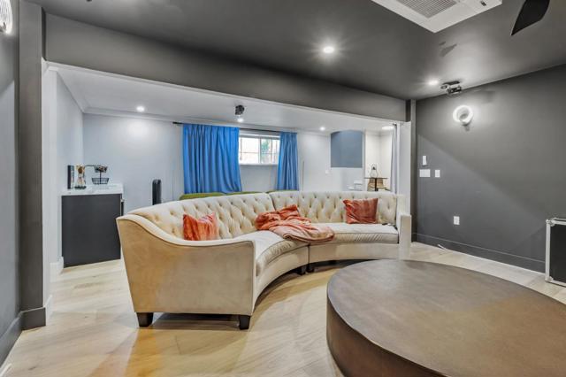 209 Race Street, San Jose CA: https://media.crmls.org/mediaz/7e543f99-dc98-44a8-a58e-abad57f79817.jpg
