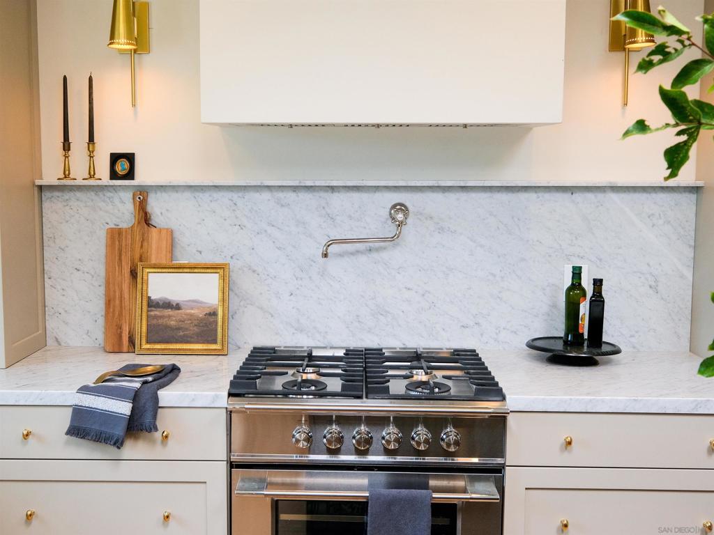 MLS #250033316SD image #5