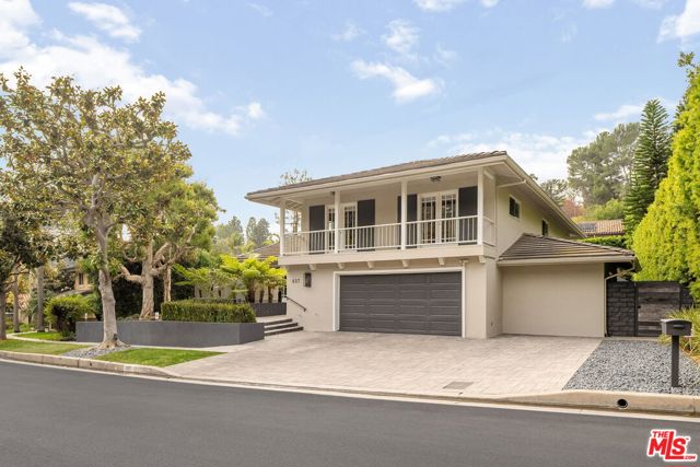 Drew Fenton | 837 N Bundy Drive Los Angeles CA | MLS: 7501781 Drew Fenton | 837 N Bundy Drive Los Angeles CA | MLS: 7501781