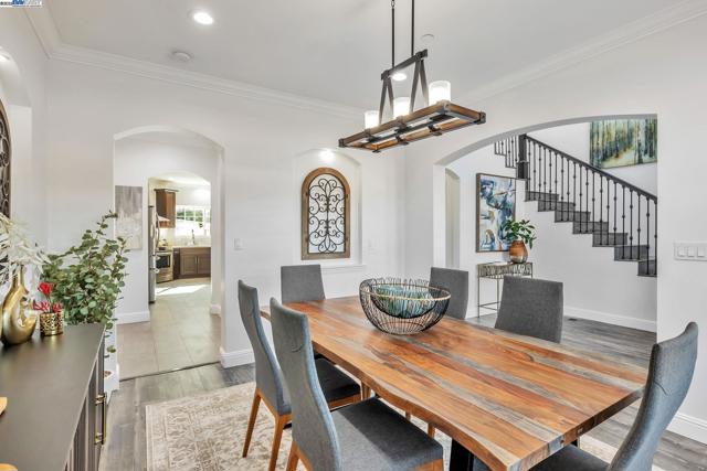 4597 Edwards Ln., Castro Valley CA: https://media.crmls.org/mediaz/7e568553-939a-4a05-8c96-cd5a7e6d0531.jpg