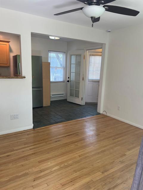 4130 Oregon St, San Diego CA: https://media.crmls.org/mediaz/7e56f0bb-a693-4237-b14c-7937ea3c27e2.jpg