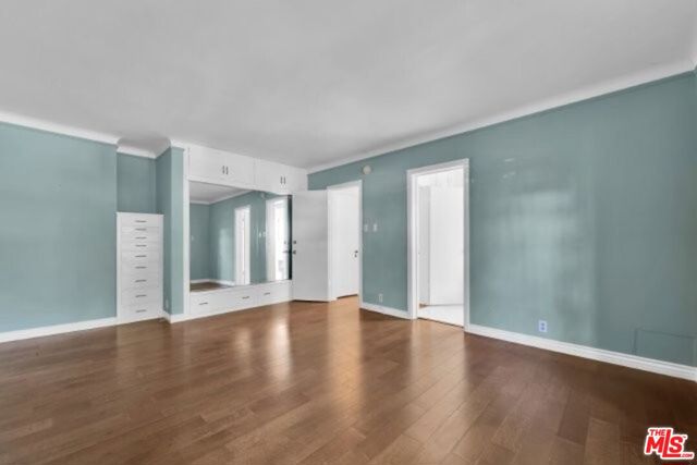 11378 Ovada Place, Los Angeles CA: https://media.crmls.org/mediaz/7e579829-7c44-4cfa-a6d9-9fd265489ab5.jpg