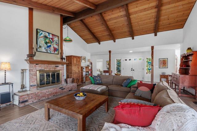 Detail Gallery Image 12 of 45 For 31424 Lilac Rd, Valley Center,  CA 92082 - 3 Beds | 3/1 Baths