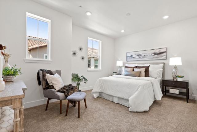 712 Amalfi Loop, Milpitas CA: https://media.crmls.org/mediaz/7e581381-7a04-4a23-a865-233c3a433962.jpg