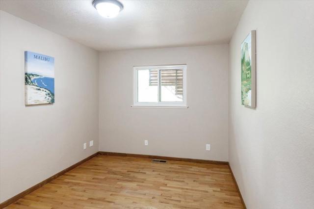 21721 Summit Road, Los Gatos CA: https://media.crmls.org/mediaz/7e59efc5-e533-4245-bdc8-6d90ee4b8fd1.jpg